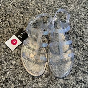 Art class girls jelly sandals nwt